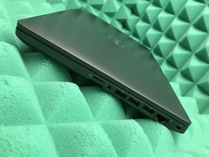 Ультрабук Б-клас Dell Latitude 5400 / 14" TN / Core i5-8365U (4(8) ядра по 1.6-4.1GHz) / 16GB DDR4 / 256GB SSD M.2 / UHD Graphics 620 / WebCam / USB 3.1 / HDMI / Win 10 б/в - зображення 7