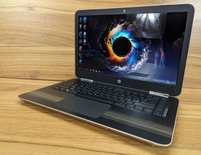 Ноутбук Б-клас HP Pavilion 14 al061nr / 14" (1366x768) TN / Intel Core i3-6100U (2 (4) ядра по 2.3 GHz) / 8 GB DDR4 / 240 GB SSD / Intel HD Graphics 520 / WebCam / Windows 10 б/в - зображення 6