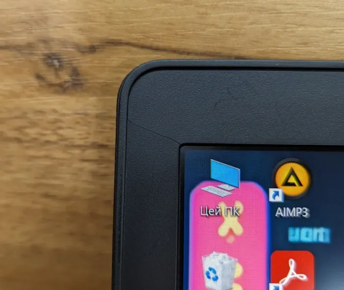 Ноутбук Б-клас Dell Latitude E5570 / 15.6" (1920x1080) IPS / Intel Core i5-6300U (2 (4) ядра по 2.4 - 3.0 GHz) / 8 GB DDR4 / 256 GB SSD / Intel HD Graphics 520 / WebCam / Windows 10 б/в - зображення 3