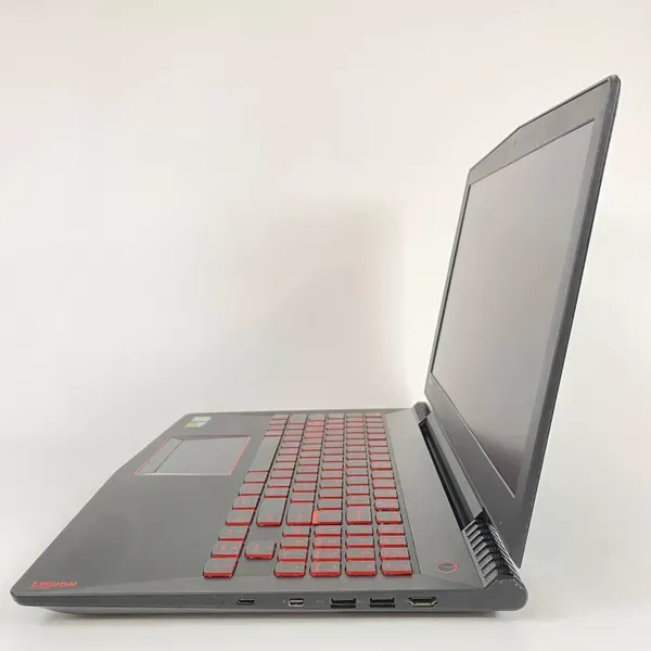 Ігровий ноутбук Lenovo Legion Y520-15IKBM / 15.6" (1920x1080) IPS / Intel Core i7-7700HQ (4 (8) ядра по 2.8 - 3.8 GHz) / 16 GB DDR4 / 512 GB SSD / nVidia GeForce GTX 1060 Max-Q, 6 GB GDDR5, 192-bit / WebCam / HDMI б/в - зображення 5