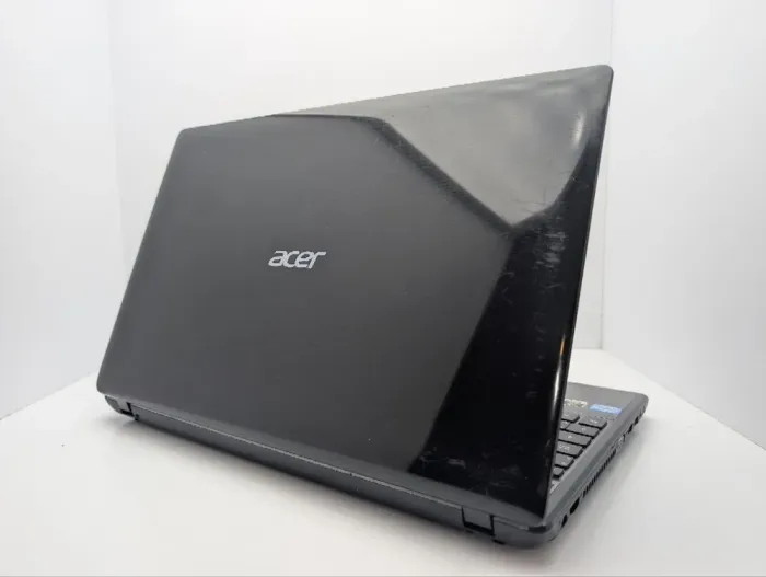 Ноутбук Acer Aspire 5755G / 15.6" (1366x768) TN / Intel Core i5-2450M (2 (4) ядра по 2.5 - 3.1 GHz) / 8 GB DDR3 / 1000 GB HDD / nVidia GeForce GT 630M, 1 GB GDDR5, 128-bit / WebCam / DVD-ROM б/в - зображення 8