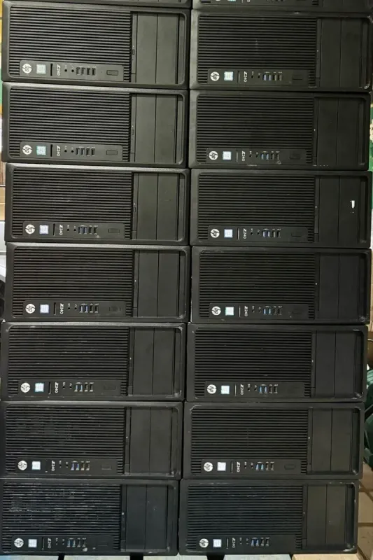 Комп'ютер Б-клас HP Z240 Workstation Tower / Intel Core i7-6700 (4 (8) ядра по 3,4 - 4,0 ГГц) / 8 ГБ DDR4 / 250 ГБ SSD / Intel HD Graphics 530 / 400 Вт / DVD-ROM / DisplayPort б/в - зображення 4