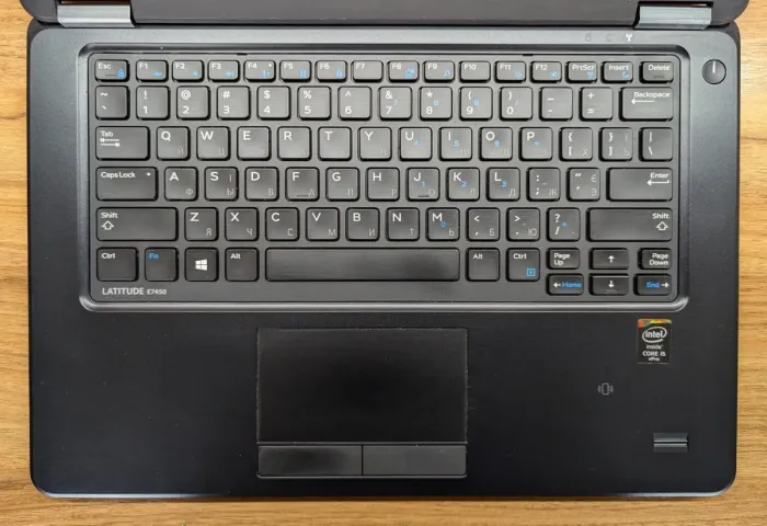 Ультрабук Dell Latitude E7450 / 14" (1366x768) TN / Intel Core i5-5300U (2 (4) ядра по 2.3 - 2.9 GHz) / 8 GB DDR3 / 240 GB SSD / Intel HD Graphics 5500 / WebCam / Fingerprint / Windows 10 б/в - зображення 3