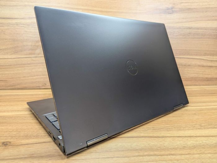Ноутбук-трансформер Dell Inspiron 7506 / 15.6" (3840x2160) IPS Touch / Intel Core i7-10510U (4 (8) ядра по 1.8 - 4.9 GHz) / 16 GB DDR4 / 512 GB SSD / nVidia GeForce MX330, 2 GB GDDR5, 64-bit / WebCam / TouchID / Windows 10 б/в - зображення 8