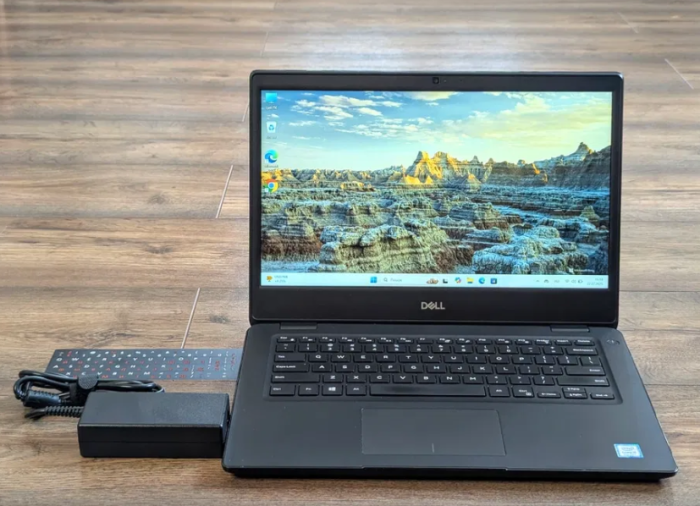 Ультрабук Dell Latitude 3400 / 14" (1920x1080) IPS / Intel Core i5-8265U (4 (8) ядра по 1.6 - 3.9 GHz) / 8 GB DDR4 / 128 GB SSD / Intel UHD Graphics / WebCam б/в - зображення 2