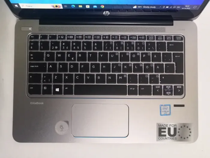 Ультрабук Б-клас HP EliteBook 1030 G1 / 13.3" (1920x1080) IPS / Intel Core m5-6Y54 (2 (4) ядра по 1.1 - 2.7 GHz) / 8 GB DDR3 / 256 GB SSD / Intel HD Graphics 515 / WebCam / HDMI / Windows 10 Pro б/в - зображення 3