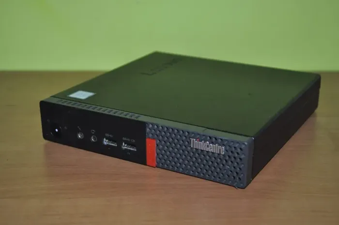 Неттоп Lenovo ThinkCentre M710q Tiny USFF / Intel Core i3-7100T (2 (4) ядра по 3.4 GHz) / 8 GB DDR4 / 256 GB SSD M.2 / Intel HD Graphics 630 / Windows 11 Pro + Кабель з DisplayPort на VGA б/в - зображення 10