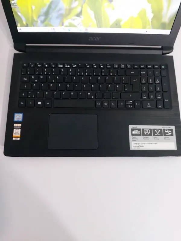 Ноутбук Б-клас Acer Aspire 3 A315-53 / 15.6" (1366x768) TN / Intel Core i3-7020U (2 (4) ядра по 2.3 GHz) / 8 GB DDR4 / 256 GB SSD / Intel UHD Graphics 620 / WebCam б/в - зображення 3