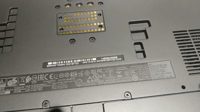 Захищений ноутбук Dell Latitude 5424 Rugged / 14" (1920x1080) IPS / Intel Core i5-8350U (4 (8) ядра по 1.7 - 3.6 GHz) / 16 GB DDR4 / 256 GB SSD M.2 / Intel UHD Graphics 620 / WebCam б/в - зображення 6