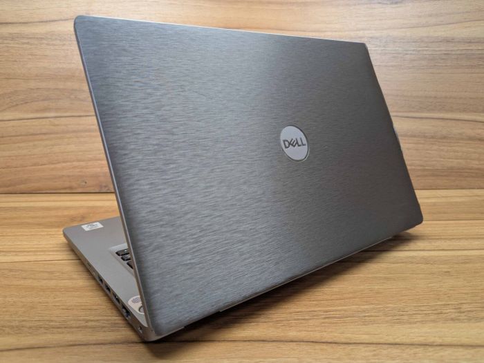 Ультрабук Dell Latitude 5411 / 14" (1920x1080) IPS / Intel Core i7-10850H (6 (12) ядер по 2.7 - 5.1 GHz) / 16 GB DDR4 / 256 GB SSD / Intel UHD Graphics / WebCam / Windows 10 б/в - зображення 7