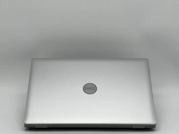 Ультрабук Dell Latitude 5521 / 15.6" (1920x1080) IPS / Intel Core i7-11850H (8 (16) ядер по 2.5 - 4.8 GHz) / 16 GB DDR4 / 240 GB SSD / nVidia GeForce MX450, 2 GB GDDR6, 64-bit / WebCam б/в - зображення 5