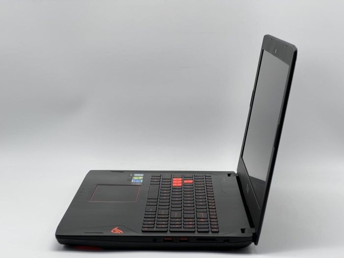 Ігровий ноутбук Б-класу Asus ROG Strix GL502VS-DB71 / 15.6" (1920x1080) IPS / Intel Core i7-6700HQ (4 (8) ядра по 2.6 - 3.5 GHz) / 16 GB DDR4 / 480 GB SSD / nVidia GeForce GTX 1070, 8 GB GDDR5, 256-bit / WebCam б/в - изображение 4