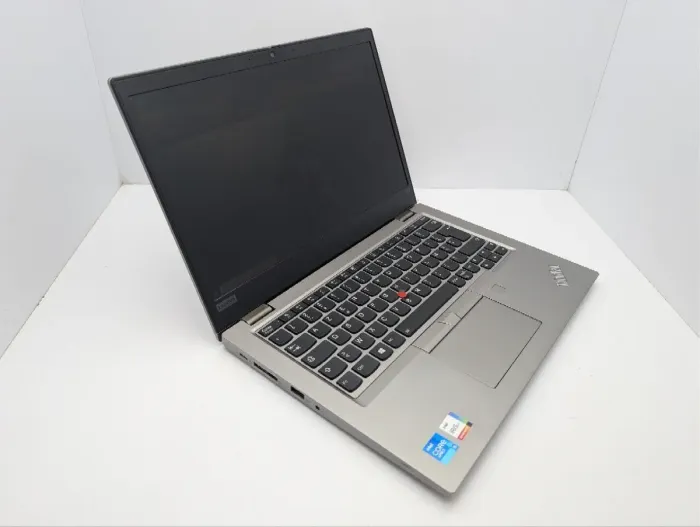 Ноутбук Lenovo ThinkPad L13 Gen 2 / 13.3" (1920x1080) IPS / Intel Core i5-1145G7 (4 (8) ядра по 4.4 GHz) / 16 GB DDR4 / 256 GB SSD M.2 / Intel Iris Xe Graphics / WebCam б/в - зображення 6