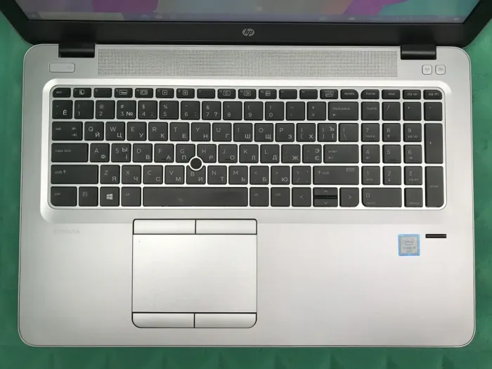Ноутбук HP EliteBook 850 G3 / 15.6" (1920x1080) TN / Intel Core i5-6200U (2 (4) ядра по 2.3 - 2.8 GHz) / 8 GB DDR4 / 128 GB SSD M.2 + 1000 GB HDD / Intel HD Graphics 520 / WebCam / Fingerprint / DisplayPort б/в - зображення 3