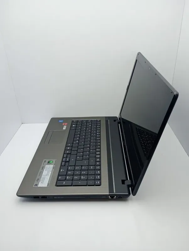 Ноутбук Acer Aspire 7750G / 17.3" (1600x900) TN / Intel Core i7-2630QM (4 (8) ядра по 2.0 - 2.9 GHz) / 8 GB DDR3 / 120 GB SSD / AMD Radeon HD 7670M, 2 GB DDR3, 128-bit / WebCam б/в - зображення 6