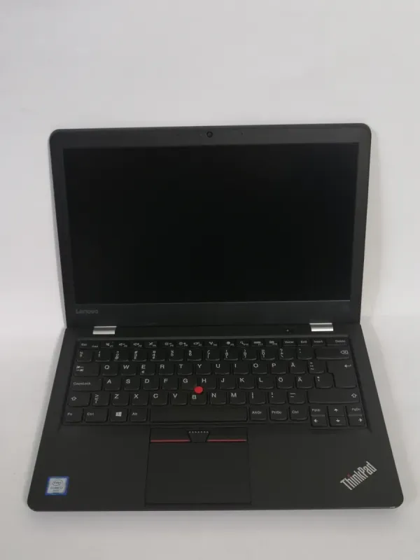 Ноутбук Lenovo ThinkPad 13 (2nd Gen) / 13.3" IPS / Core i3-6100U (2(4) ядра по 2.3GHz) / 8GB DDR4 / 128GB SSD / HD Graphics 620 / WebCam / HDMI б/в - зображення 2