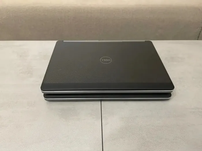 Ігровий ноутбук Dell Precision 7510 / 15.6" (3840x2160) IPS / Intel Core i7-6820HQ (4 (8) ядра по 2.7 - 3.6 GHz) / 32 GB DDR4 / 512 GB SSD / AMD Radeon R9 M375X, 2 GB GDDR5, 128-bit / WebCam / miniDP / HDMI б/в - зображення 7