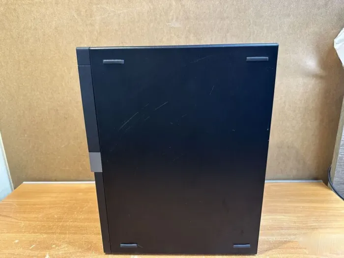 Ігровий ПК Dell OptiPlex 7050 Tower / Intel Core i7-7700 (4 (8) ядра по 3,6 - 4,2 ГГц) / 16 ГБ DDR4 / 500 ГБ SSD / AMD Radeon R7 450, 4 ГБ GDDR5, 128-біт / 240 Вт / DVD-ROM / DisplayPort б/в - зображення 5