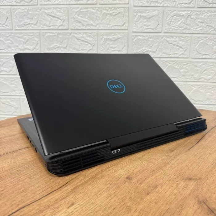 Ігровий ноутбук Dell G7 15 7588 / 15.6" (1920x1080) IPS / Intel Core i7-8750H (6 (12) ядер по 2.2 - 4.1 GHz) / 16 GB DDR4 / 512 GB SSD / nVidia GeForce GTX 1060 Max-Q, 6 GB GDDR5, 192-bit / WebCam б/в - зображення 6