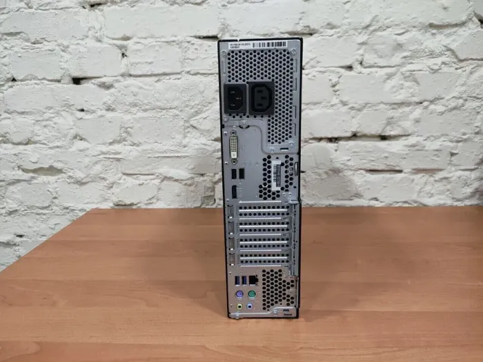 Комп'ютер Fujitsu Esprimo D556 E85+ SFF / Intel Core i3-6100 (2 (4) ядра по 3.7 GHz) / 16 GB DDR4 / 512 GB SSD / Intel HD Graphics 530 б/в - зображення 3