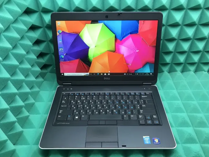 Ноутбук Dell Latitude E6440 / 14" (1920x1080) IPS / Intel Core i5-4310M (2 (4) ядра по 2.7 - 3.4 GHz) / 8 GB DDR3 / 256 GB SSD / Intel HD Graphics 4600 / WebCam / Windows 10 б/в - зображення 2