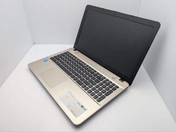 Ноутбук Asus X541S / 15.6" (1366x768) TN / Intel Pentium N4200 (4 ядра по 1.1 - 2.5 GHz) / 4 GB DDR3 / 120 GB SSD / Intel HD Graphics 505 / WebCam б/в - зображення 7