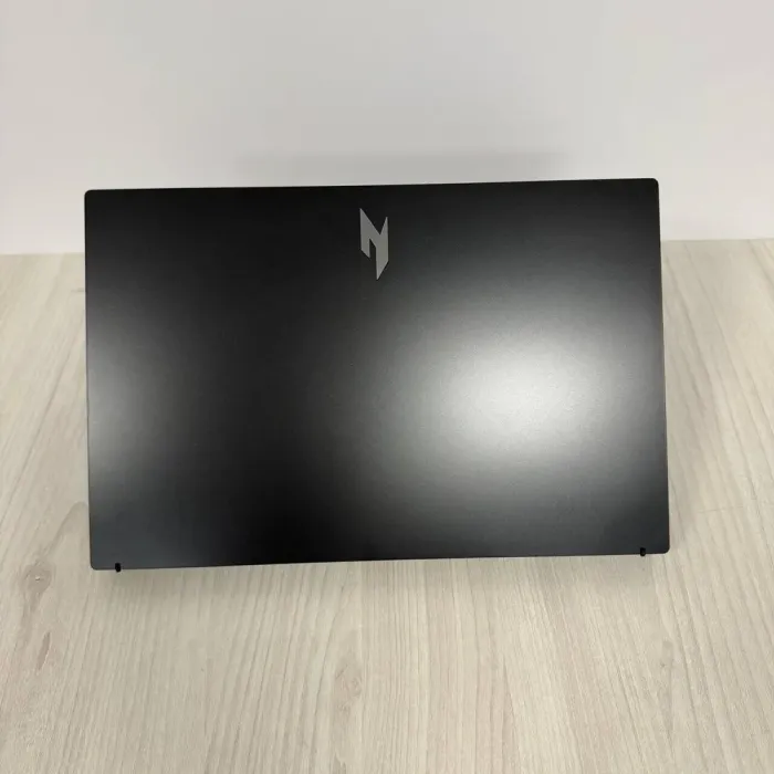 Ігровий ноутбук Acer Nitro V15 ANV15-41 / 15.6" (1920x1080) IPS / AMD Ryzen 7 7735HS (8 (16) ядер по 3.2 - 4.75 GHz) / 16 GB DDR5 / 512 GB SSD NVMe / nVidia GeForce RTX 4050, 6 GB GDDR6, 96-bit / WebCam б/в - зображення 3