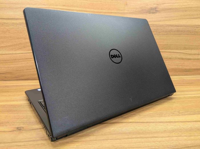 Ноутбук Б-клас Dell Inspiron 5566 / 15.6" (1366x768) TN / Intel Core i7-7500U (2 (4) ядра по 2.7 - 3.5 GHz) / 16 GB DDR4 / 512 GB SSD / Intel HD Graphics 620 / WebCam / Windows 10 б/в - зображення 7
