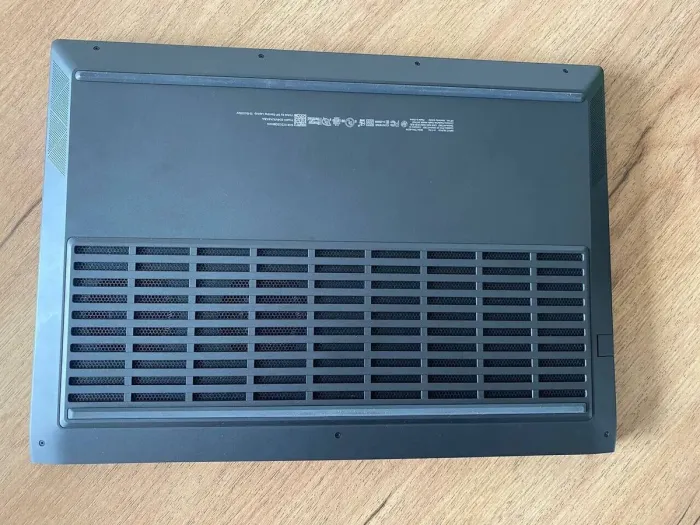 Ігровий ноутбук HP Victus 15-fb0015nr / 15.6" (1920x1080) IPS / AMD Ryzen 5 5600H (6 (12) ядер по 3.3 - 4.2 GHz) / 8 GB DDR4 / 512 GB SSD / AMD Radeon RX 6500M, 4 GB GDDR6, 64-bit / WebCam б/в - зображення 7