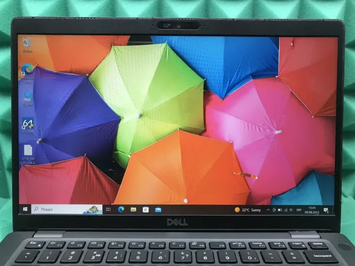 Ультрабук Б-клас Dell Latitude 5400 / 14" (1920x1080) IPS / Intel Core i7-8665U (4 (8) ядра по 1.9 - 4.8 GHz) / 8 GB DDR4 / 256 GB SSD M.2 / Intel UHD Graphics 620 / WebCam / USB 3.1 / HDMI / Windows 10 б/в - зображення 3