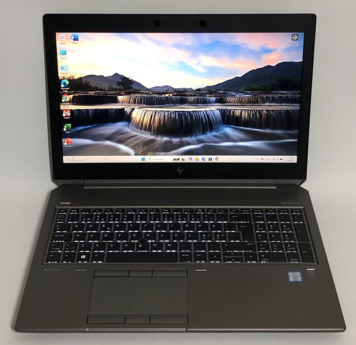 Мобільна робоча станція Б-класу HP ZBook 15 G6 / 15,6" (1920x1080) IPS / Intel Core i7-9850H (6 (12) ядер по 2,6 - 4,6 ГГц) / 32 ГБ DDR4 / 512 ГБ SSD NVMe / nVidia Quadro T2000, 4 ГБ DDR5, 128-біт / WebCam / Win 11 Pro б/в - изображение 2