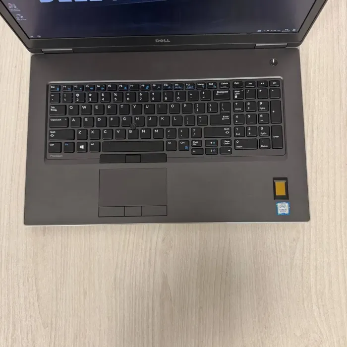 Мобільна робоча станція Dell Precision 7740 / 17,3" (1920x1080) IPS / Intel Core i5-9400H (4 (8) ядра по 2,5 - 4,3 ГГц) / 32 ГБ DDR4 / 512 ГБ SSD NVMe / nVidia Quadro RTX 3000, 6 ГБ GDDR6, 192-біт б/в - зображення 7
