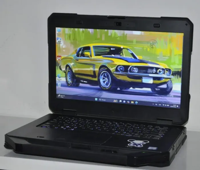 Захищений ноутбук Б-клас Dell Latitude 5414 Rugged / 14" (1366x768) TN / Intel Core i5-6300U (2 (4) ядра по 2.4 - 3.0 GHz) / 16 GB DDR4 / 500 GB SSD / Intel HD Graphics 520 / WebCam / Wi-Fi / Bluetooth / Windows 11 Pro б/в - зображення 2