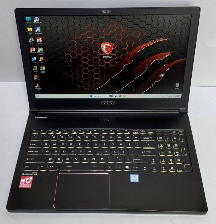 Ігровий ноутбук MSI MegaBook GS63 Stealth 8RE / 15.6" (1920x1080) IPS / Intel Core i7-8750H (6 (12) ядер по 2.2 - 4.1 GHz) / 32 GB DDR4 / 512 GB SSD / nVidia GeForce GTX 1060, 6 GB GDDR5, 192-bit / WebCam б/в - изображение 2