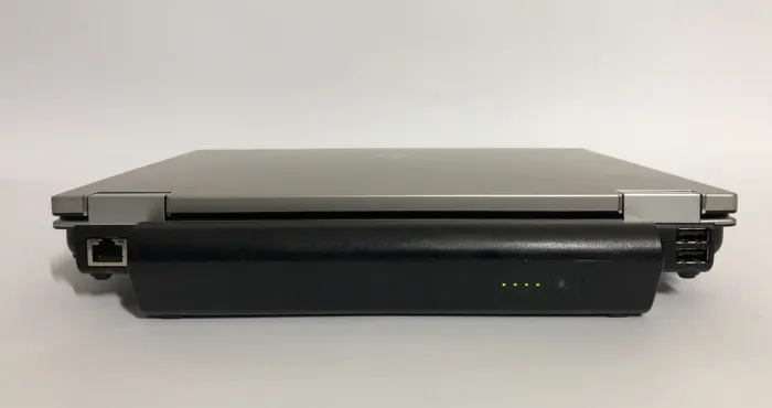 Нетбук Б-клас HP Elitebook 2540p / 12.1" (1280x800) TN / Intel Core i7-640LM (2 (4) ядра по 2.13 - 2.93 GHz) / 6 GB DDR3 / 80 GB SSD / Intel HD Graphics / WebCam / Посилена батарея б/в - зображення 3