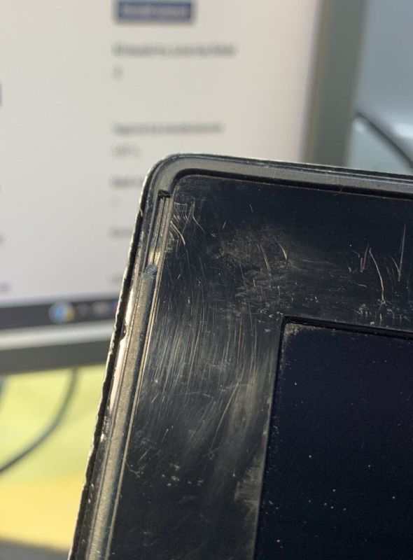 Ігровий ноутбук Б-клас Lenovo Y50-70 / 15.6" (3840x2160) IPS / Intel Core i7-4710HQ (4 (8) ядра по 2.5 - 3.5 GHz) / 16 GB DDR3 / 240 GB SSD / nVidia GeForce GTX 860M, 2 GB GDDR5, 128-bit / WebCam б/в - зображення 3