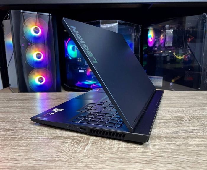 Ігровий ноутбук Lenovo Legion 5 15ACH6H / 15.6" (1920x1080) IPS / AMD Ryzen 5 5600H (6 (12) ядер по 3.3 - 4.2 GHz) / 16 GB DDR4 / 512 GB SSD / nVidia GeForce RTX 3060, 6 GB GDDR6, 192-bit / WebCam б/в - зображення 7