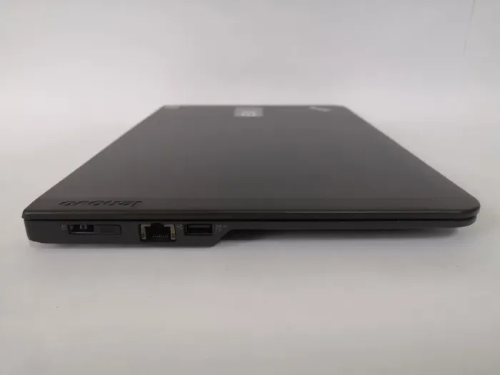 Ультрабук Lenovo ThinkPad S440 / 14" TN / Core i5-4210U (2(4) ядра по 1.7-2.7 GHz) / 8GB DDR3 / 256GB SSD / HD Graphics 4400 / WebCam б/в - зображення 4