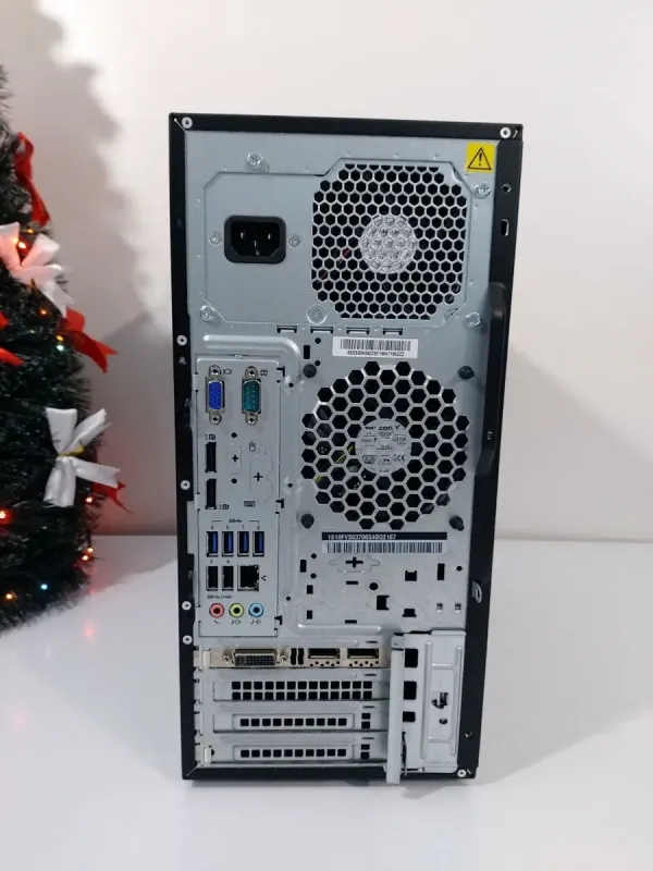 Комп'ютер Lenovo ThinkCentre M800 Tower / Intel Core i5-6600K (4 ядра по 3,5 - 3,9 ГГц) / 16 ГБ DDR4 / 512 ГБ SSD + 500 ГБ HDD / nVidia Quadro K4200, 4 ГБ GDDR5, 256-біт / DVD-ROM б/в - зображення 4