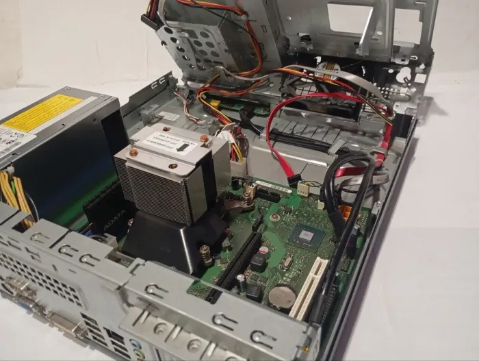 ПК Fujitsu Esprimo E510 E85+ SFF / Intel Core i5-3570 (4 ядра по 3.4 - 3.8 GHz) / 16 GB DDR3 / 240 GB SSD / Intel HD Graphics 2500 б/в - изображение 6