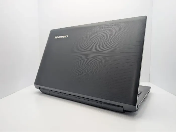 Ноутбук Lenovo B575 / 15.6" (1366x768) TN / AMD E-300 (2 ядра по 1.3 GHz) / 6 GB DDR3 / 120 GB SSD / AMD Radeon HD 6310 Graphics / WebCam / DVD-ROM б/в - зображення 7