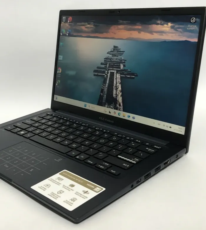 Ультрабук Asus Vivobook X1404ZA / 14.1" (1920x1080) IPS / Intel Core i3-1215U (6 (8) ядер по 3.3 - 4.4 GHz) / 8 GB DDR4 / 128 GB SSD / Intel UHD Graphics / WebCam / Win 11 Home - зображення 10