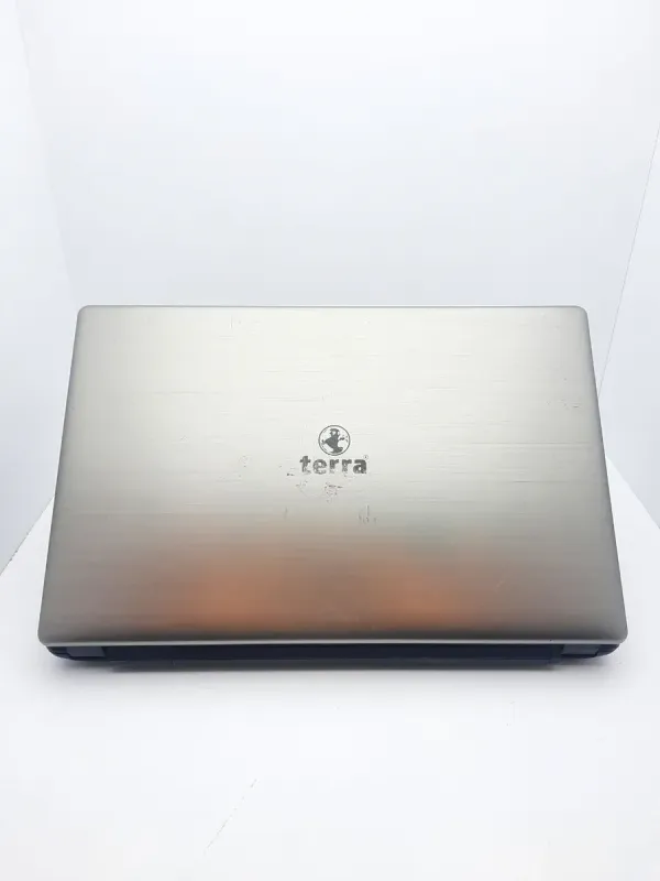 Ноутбук Б-клас Terra Mobile 1749 / 17.3" (1600x900) TN / Intel Core i5-4200M (2 (4) ядра по 2.5 - 3.1 GHz) / 4 GB DDR3 / 320 GB HDD / Intel HD Graphic 4600 / WebCam б/в - зображення 5