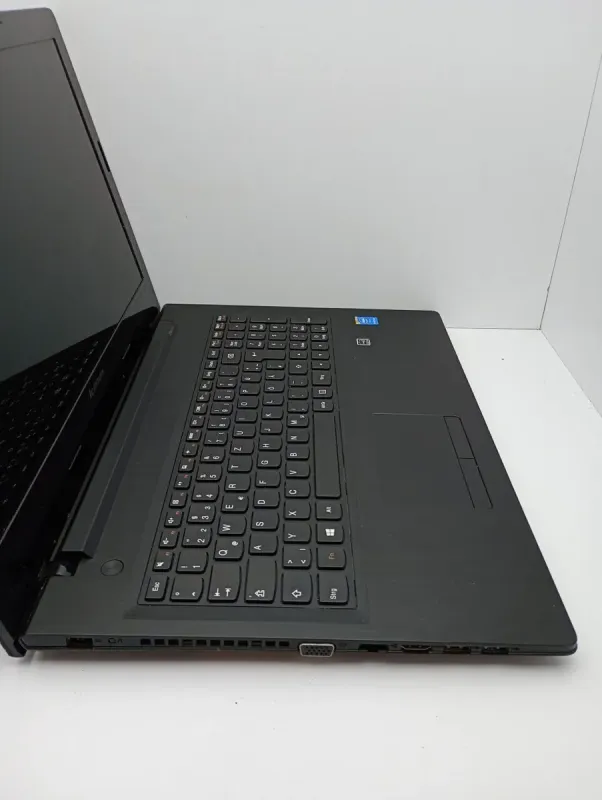 Ноутбук Lenovo G50-30 / 15.6" (1366x768) TN / Intel Pentium N3530 (4 ядра по 2.16 - 2.58 GHz) / 4 GB DDR3 / 120 GB SSD / Intel HD Graphics 3000 / WebCam б/в - зображення 5