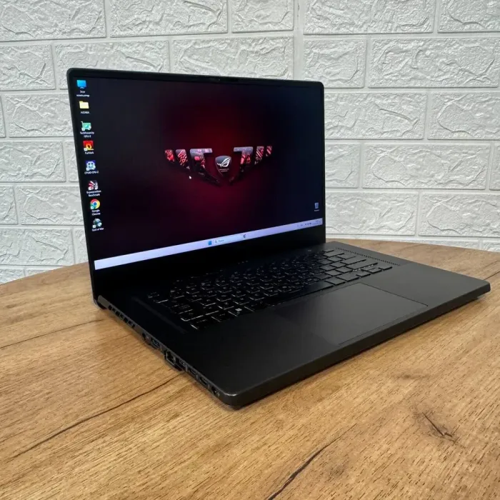 Ігровий ноутбук Б-клас Asus ROG Zephyrus GA503RM / 15.6" (2560x1440) IPS / AMD Ryzen 7 6800HS (8 (16) ядер по 3.2 - 4.7 GHz) / 16 GB DDR5 / 1000 GB SSD / nVidia GeForce RTX 3070 Ti, 8 GB GDDR6, 256-bit / WebCam б/в - зображення 4