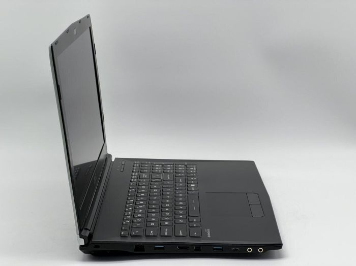 Ігровий ноутбук MSI GL62M 7RD / 15.6" (1920x1080) IPS / Intel Core i7-7700HQ (4 (8) ядра по 2,8 - 3,8 ГГц) / 16 ГБ DDR4 / 128 ГБ SSD + 1000 ГБ HDD / nVidia GeForce GTX 1050, 2 ГБ GDDR5, 128-біт / WebCam / HDMI б/в - изображение 3