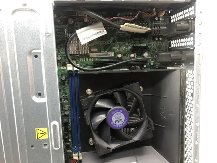 ПК Lenovo ThinkCentre E73 SFF / Intel Core i3-4130 (2 (4) ядра по 3.4 GHz) / 4 GB DDR3 / 500 GB HDD / Intel HD Graphics 4400 б/в - зображення 4