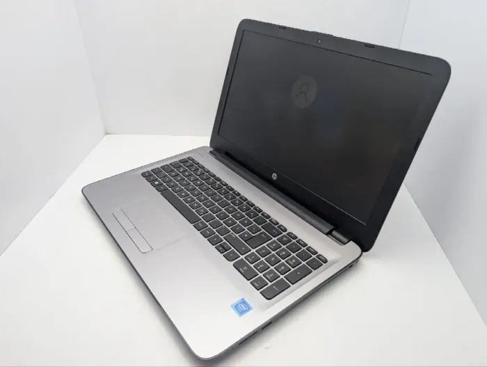 Ноутбук HP 250 G5 / 15.6" (1366x768) TN / Intel Celeron N3060 (2 ядра по 1.6 - 2.48 GHz) / 8 GB DDR3 / 120 GB SSD / Intel HD Graphics 400 / WebCam / DVD-ROM б/в - зображення 6