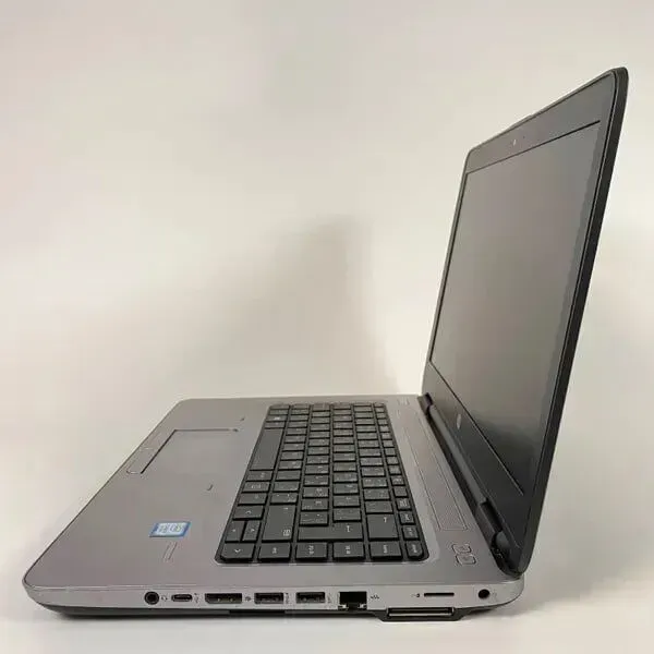 Ноутбук Б-клас HP ProBook 640 G3 / 14" (1366x768) TN / Intel Core i3-7100U (2 (4) ядра по 2.4) / 16 GB DDR4 / 256 GB SSD / Intel HD Graphics 620 / WebCam / Fingerprint б/в - зображення 5