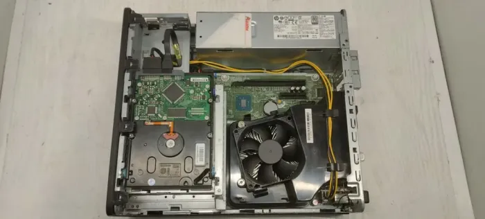 ПК HP ProDesk 600 G3 SFF / Intel Core i5-7400 (4 ядра по 3.0 - 3.5 GHz) / 16 GB DDR4 / 256 GB SSD / Intel HD Graphics 630 б/в - зображення 4